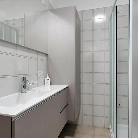 Casa Lugana 8 - Monolocale Con Piscina Fronte 公寓 西尔米奥奈