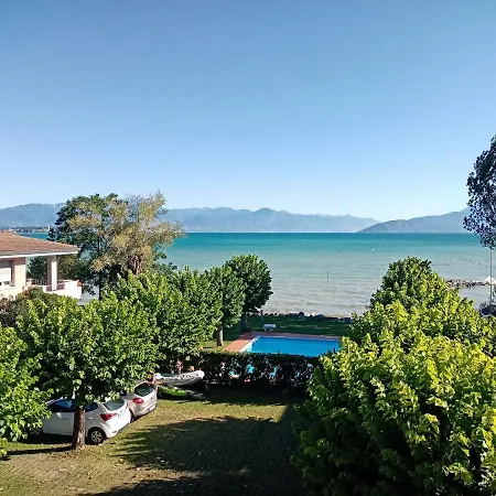 Casa Lugana 8 - Monolocale Con Piscina Fronte Sirmione