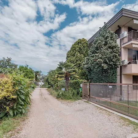 アパート Casa Lugana 8 - Monolocale Con Piscina Fronte *