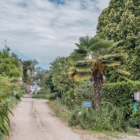 Casa Lugana 8 - Monolocale Con Piscina Fronte Sirmione